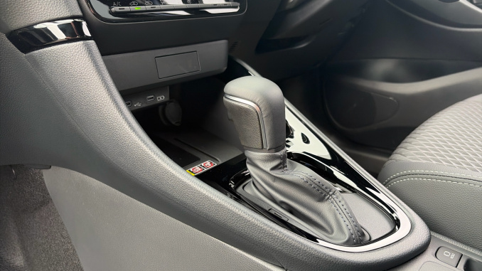 Mazda 2 Hybrid 1.5i Hybrid Homura 5dr CVT Hybrid Hatchback - Image 13